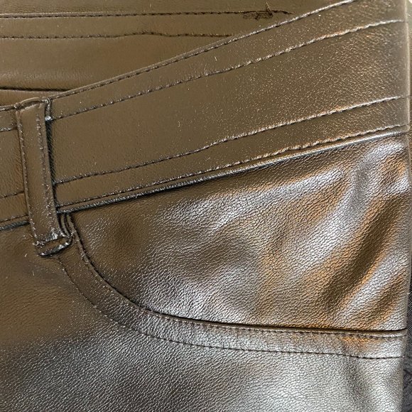 NWT Aritzia Wilfred Adrienne Vegan Leather Pant - Picture 7 of 10